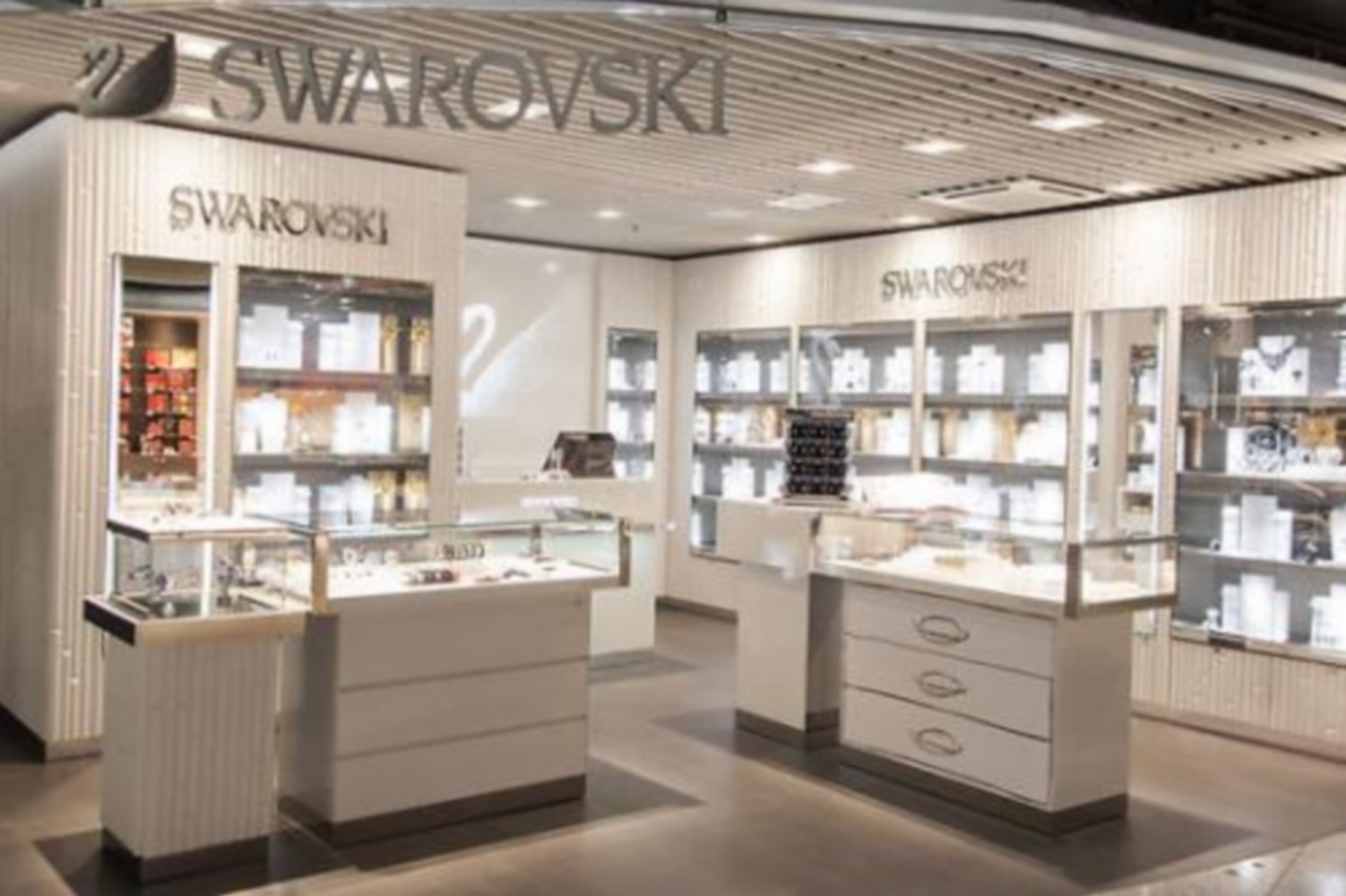 Boutique Swarovski - Nantes - Arrivalguides.com
